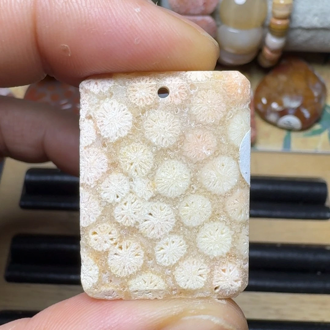 硅化玉手工牌 水花骨骼纹未镶嵌