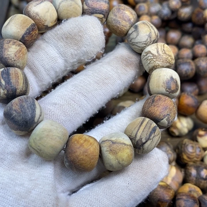 贡木手串/手链五****席13/14妖花