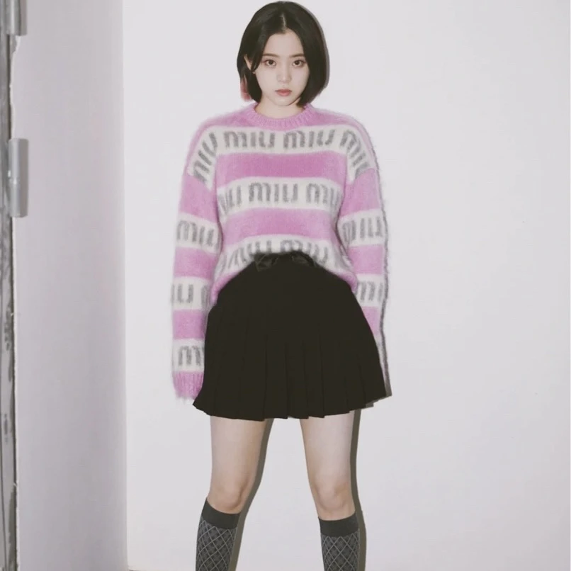 99新 MIU MIU/缪缪 WX108900/粉色满印套头毛衣/38码