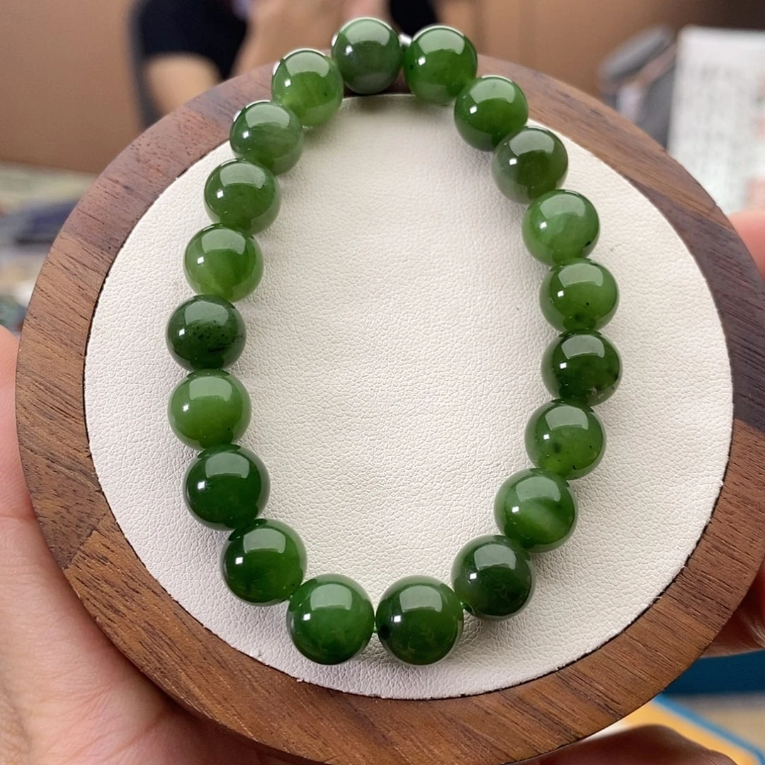 小***棠未镶嵌手串和田玉A16