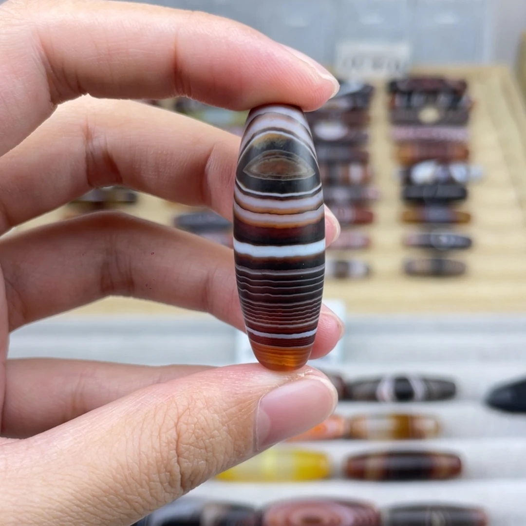 抖***抖玛瑙/玉髓合金颈饰