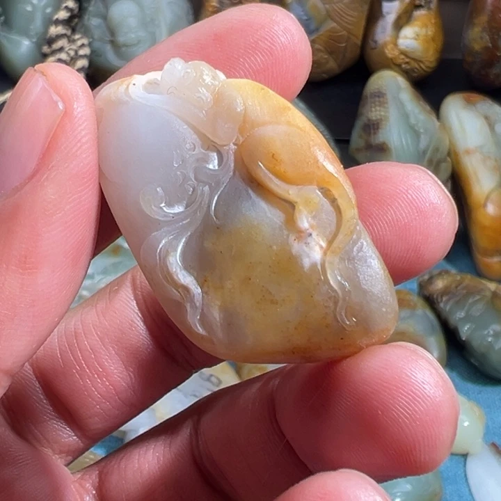 和田玉未镶嵌挂件