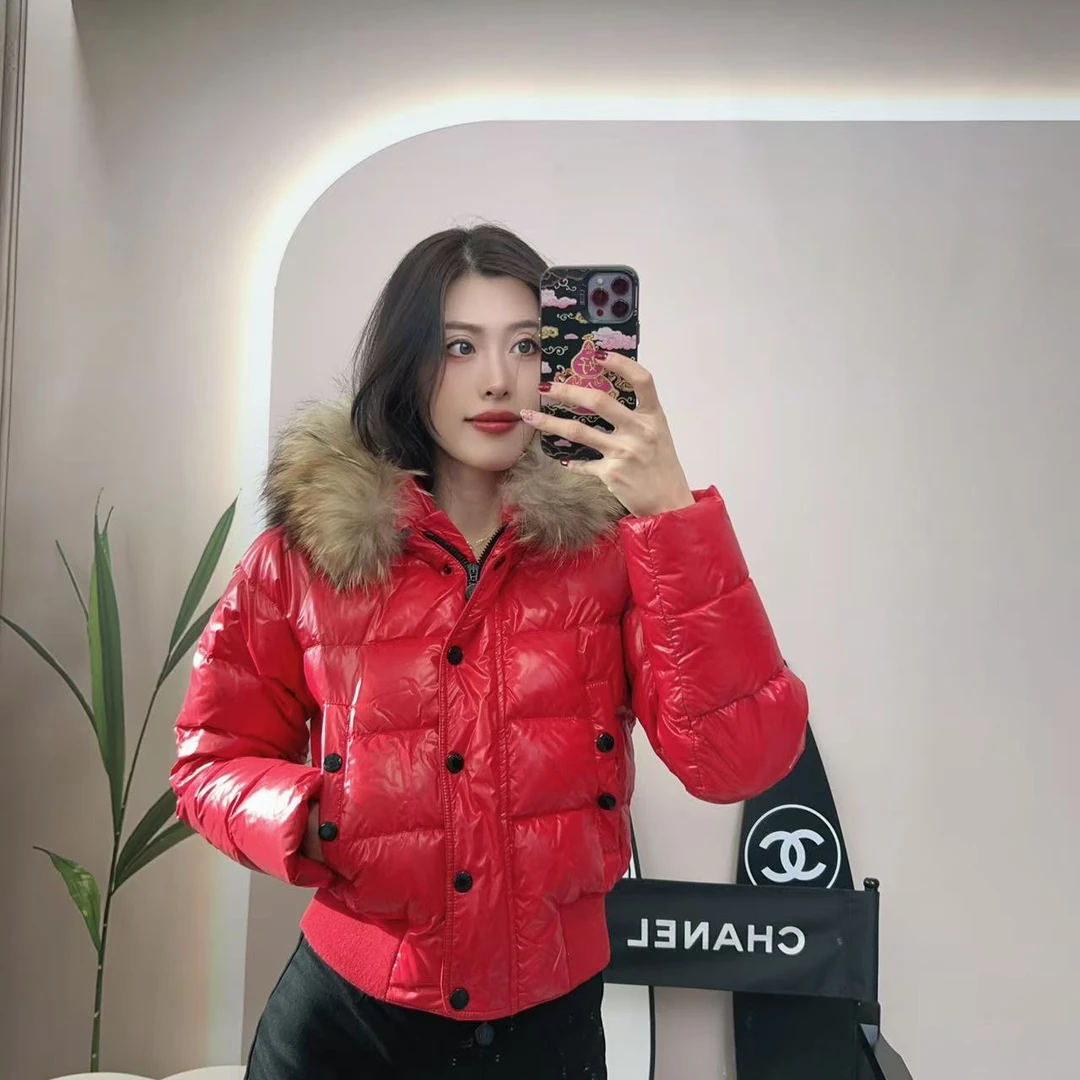 95新 MONCLER 麦殿/短款羽绒服红色0码/250121VXCZY19