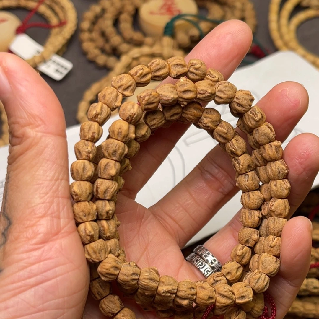 柏香籽/百香籽手串D****e