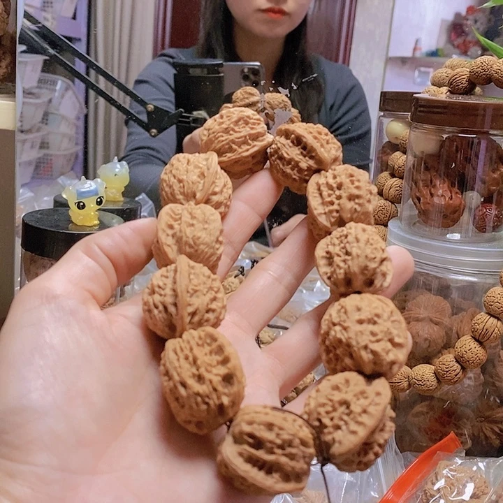 【闪购商品】文玩核桃把件奶***爸无名手持