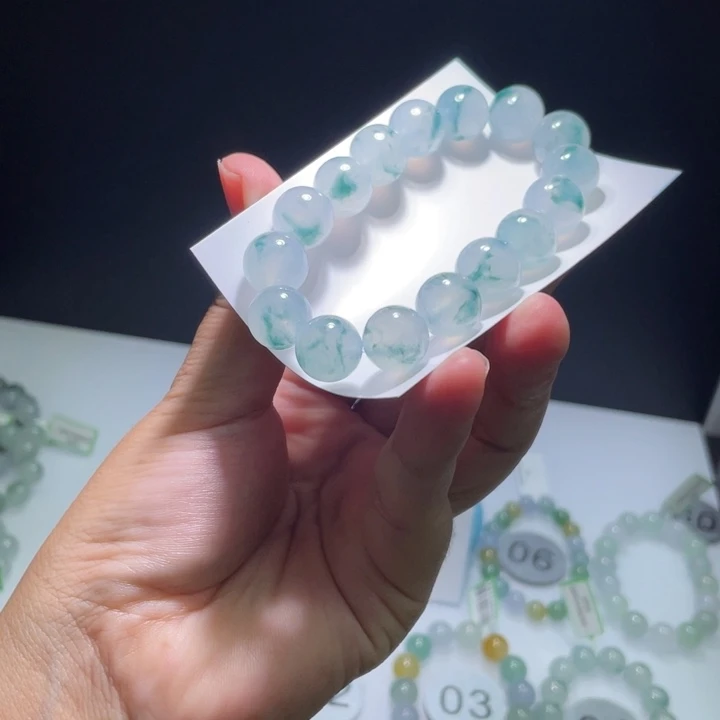 未镶嵌定制翡翠是****版翡翠12+