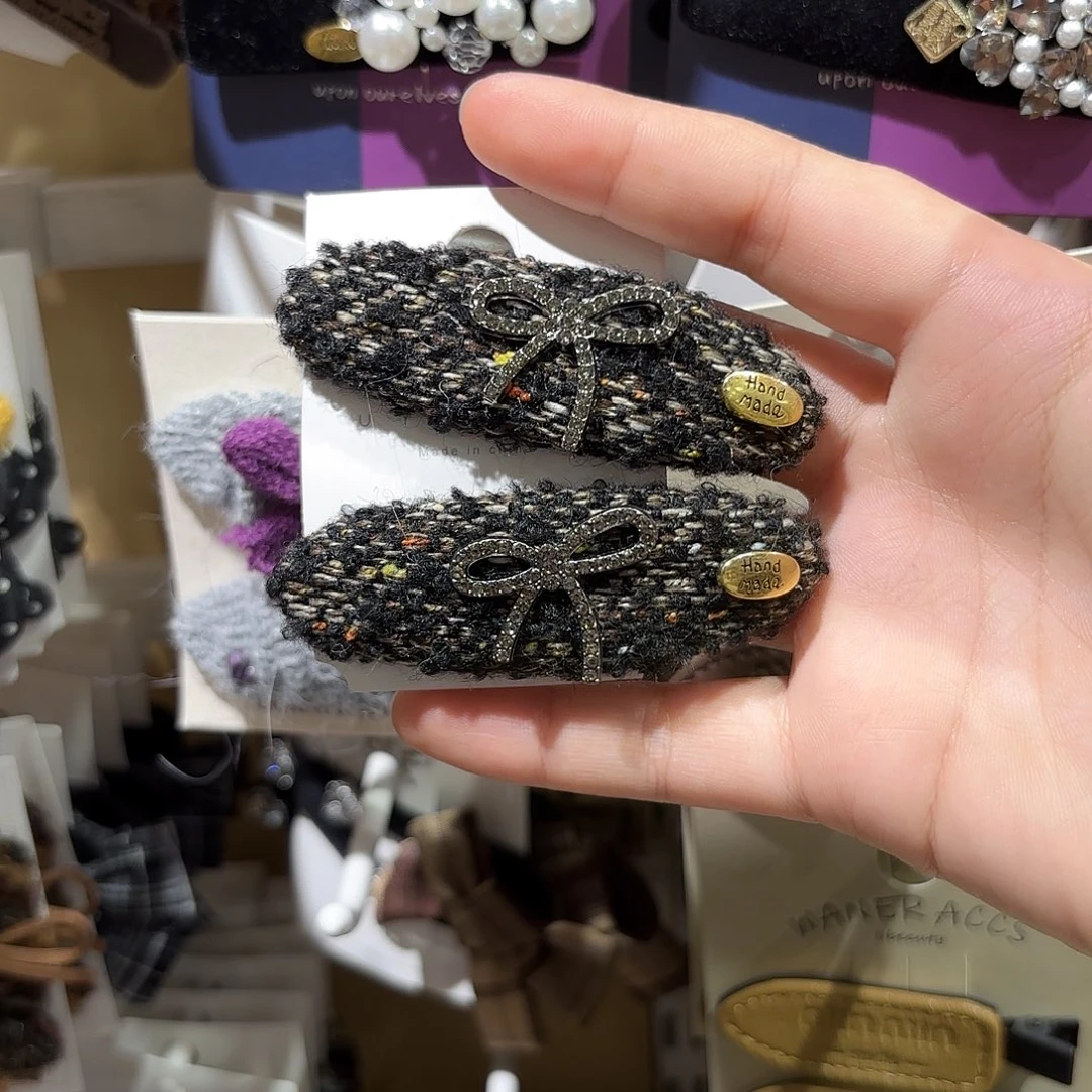 布艺非金属蝴蝶结拜拜夹