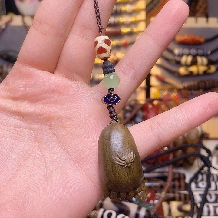 玛瑙/玉髓未镶嵌挂件