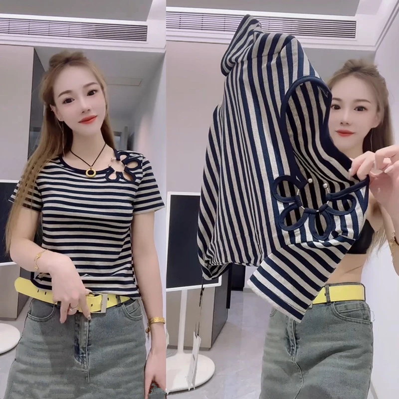 2025夏季新款气质减龄修身显瘦条纹上衣时尚百搭简约通勤拼接T恤