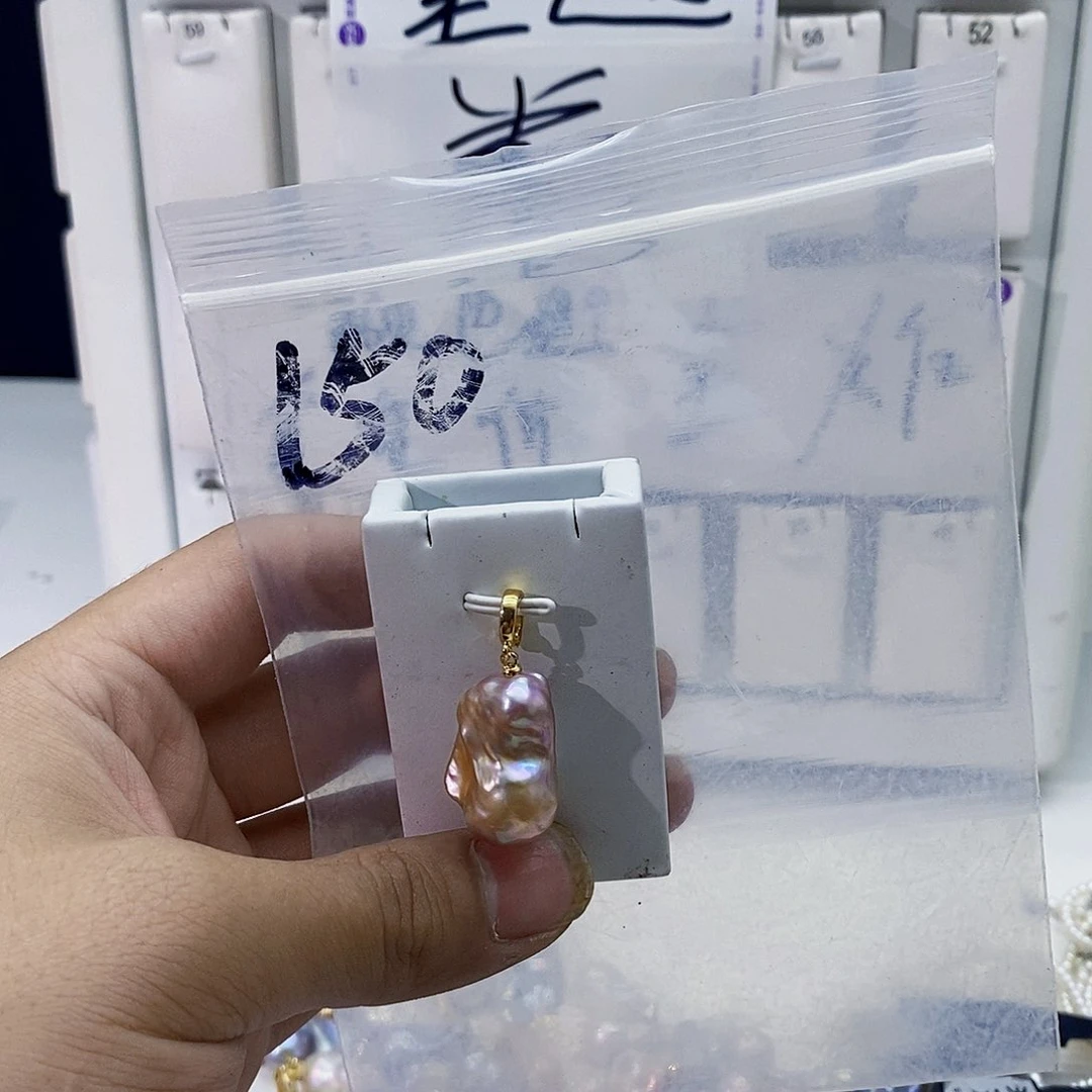 淡水珍珠合金颈饰