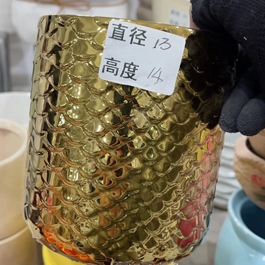 多肉绿植陶瓷花盆9.9包邮，有孔