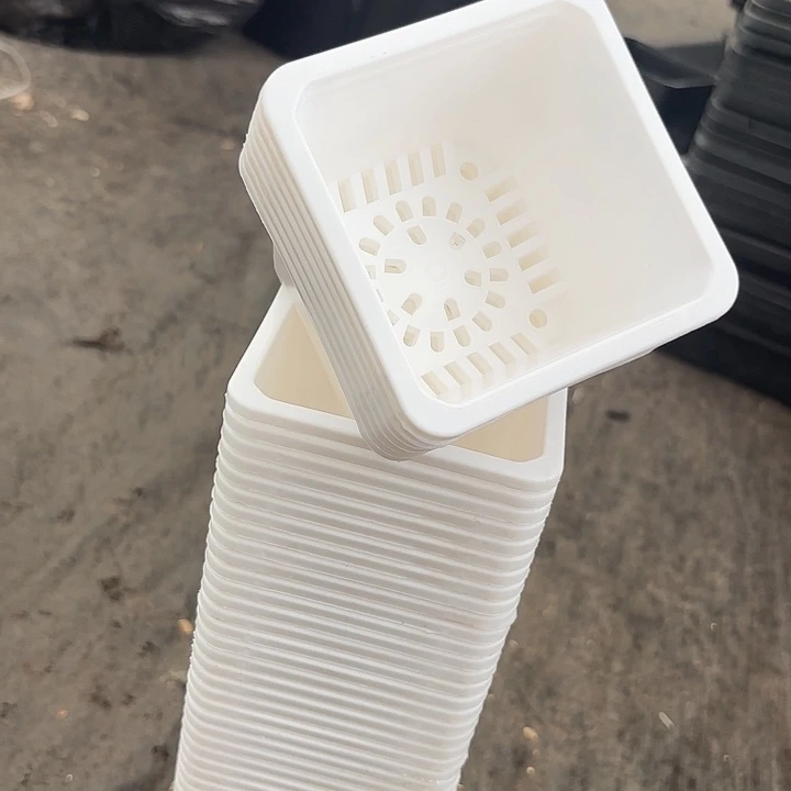 100白方盆9公分高7公分30个