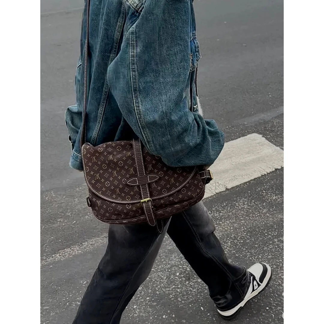95新 LouisVuitton/路易威登 咖色丹宁小号双子星斜挎包斜跨