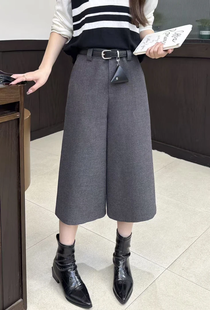 女士时尚精品休闲裤8919