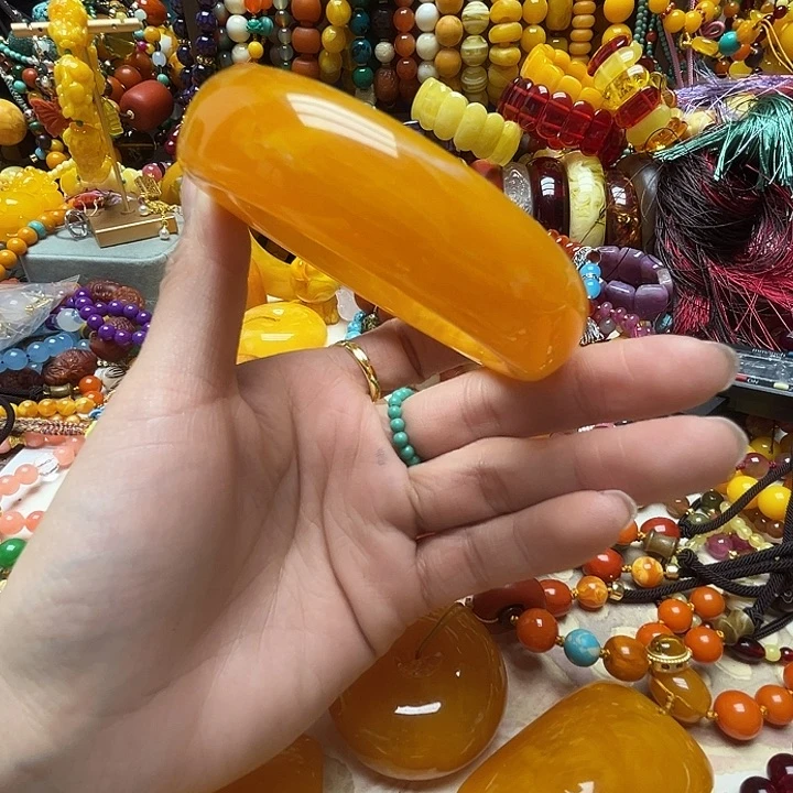 树脂制品邹**宝795手镯窄版