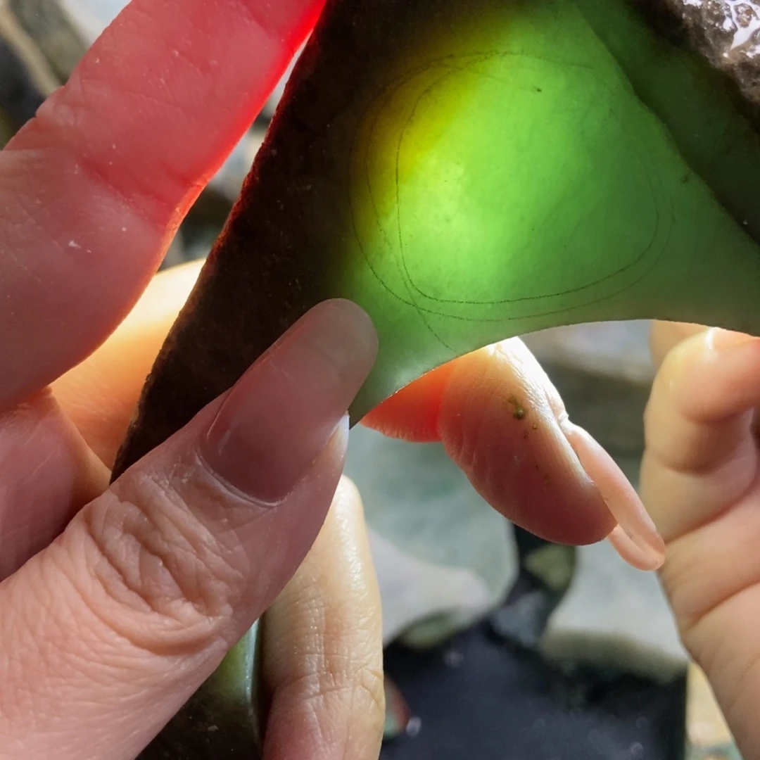 翡翠未镶嵌挂件天然翡翠