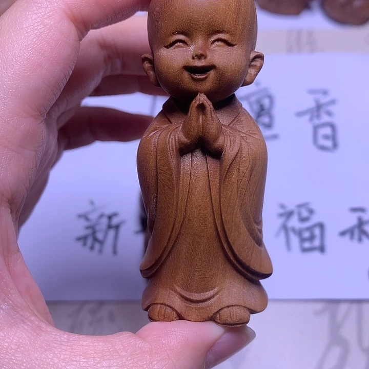 小***柠檀香木小和尚摆件