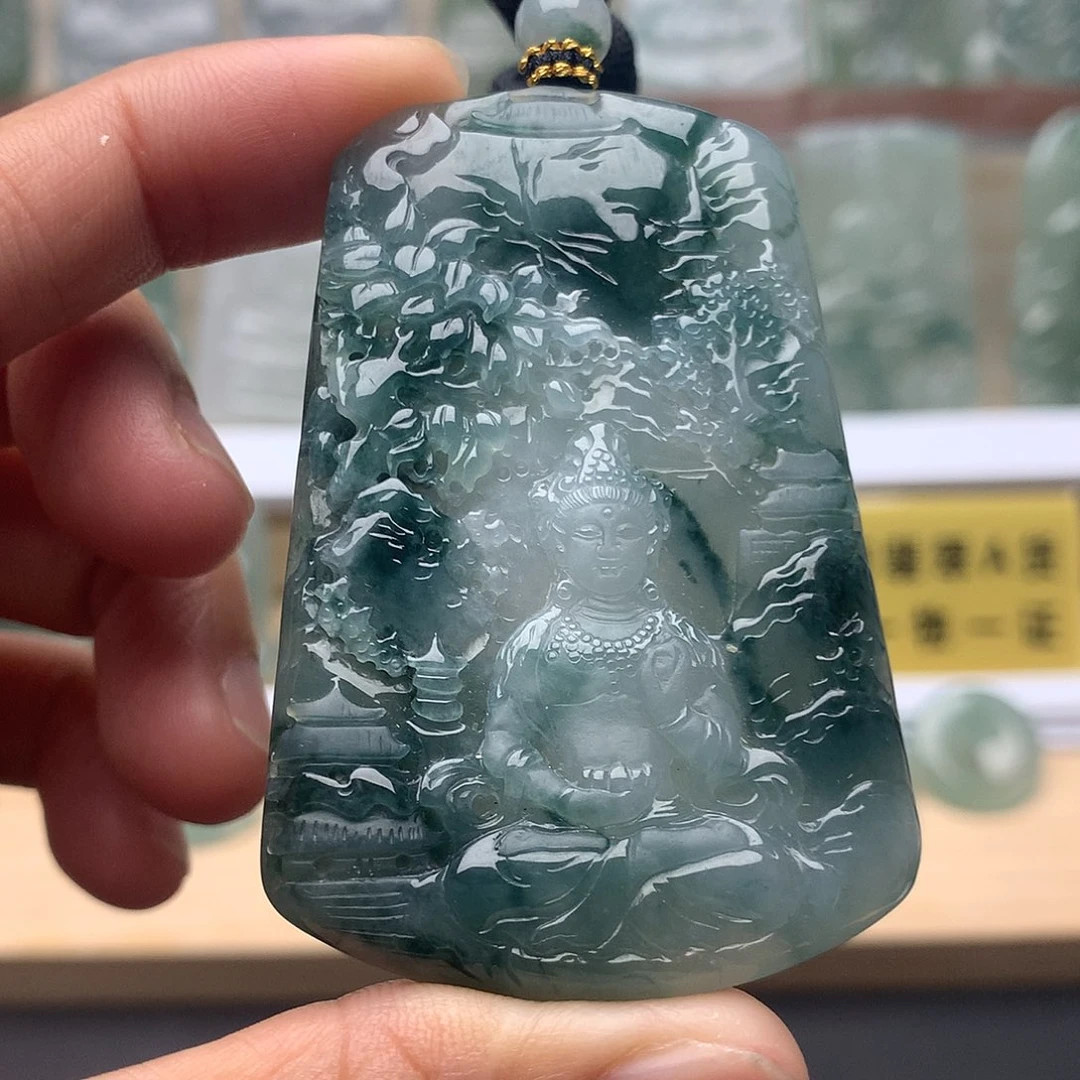 翡翠未镶嵌颈饰观音