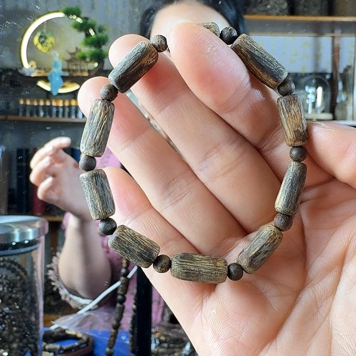 沉香手串?*猫沉水级白奇楠沉香手串4.9克
