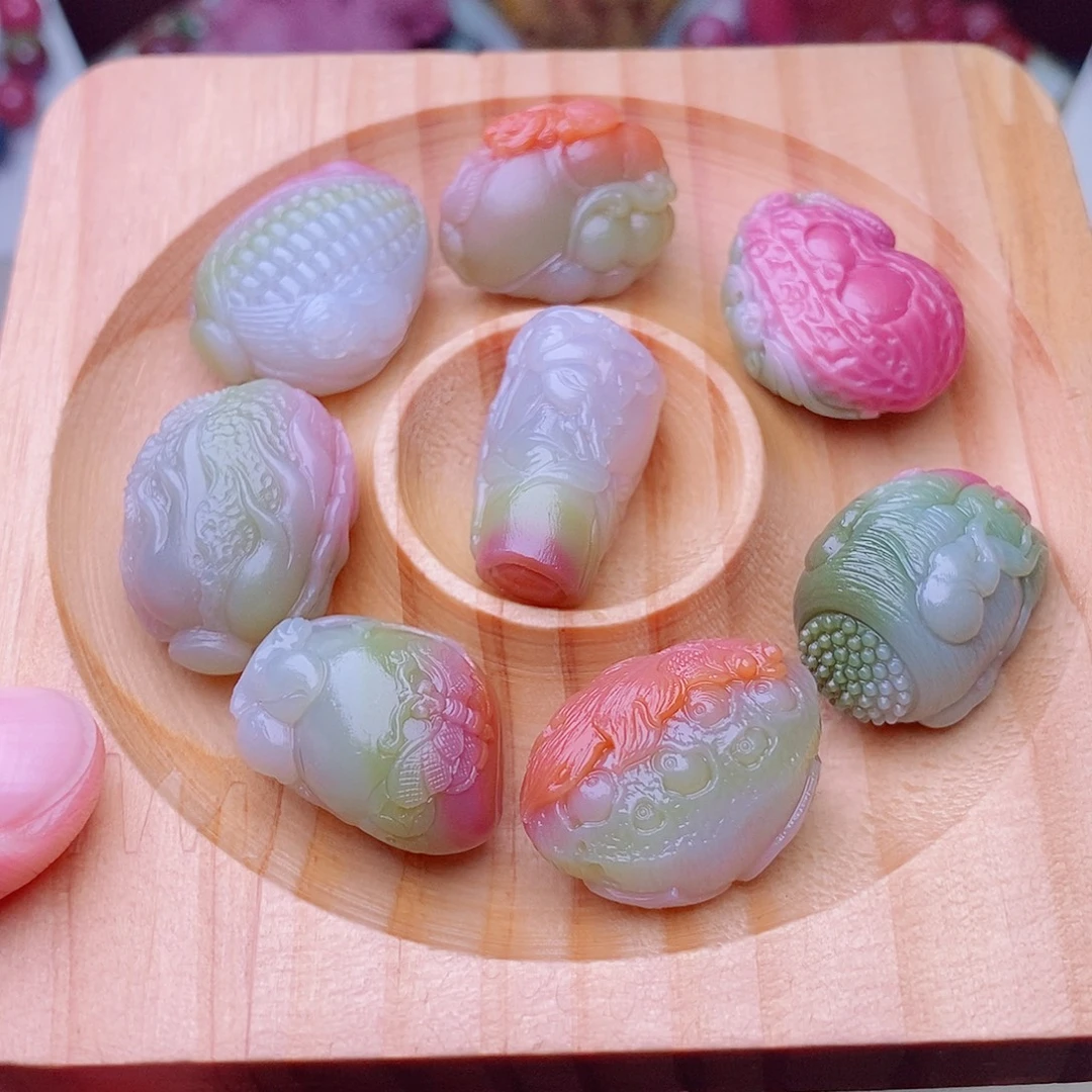 白***书未镶嵌玛瑙/玉髓珠宝奇石盐源玛瑙定制