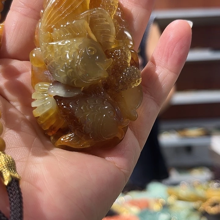 岫玉未镶嵌毛衣链