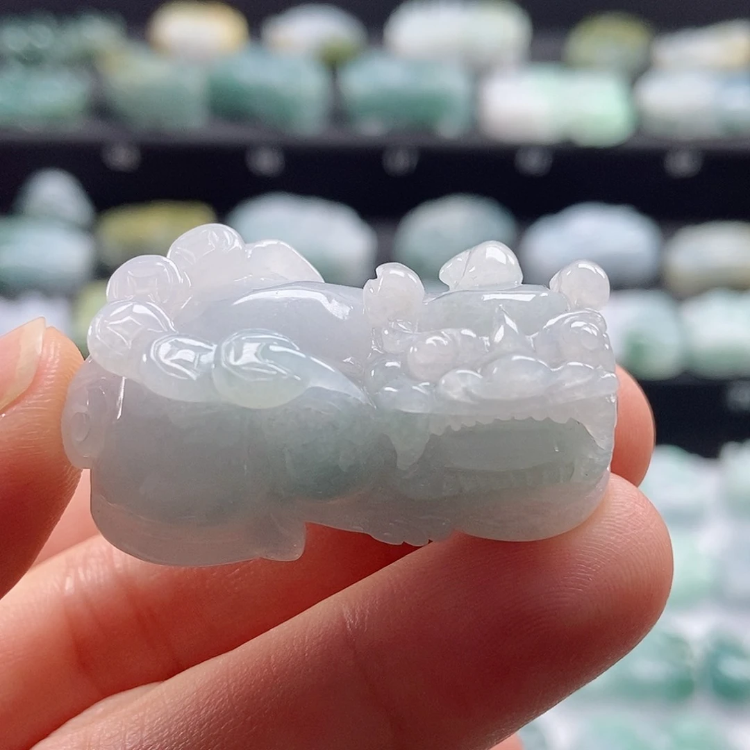 颈饰未镶嵌翡翠翡翠貔貅