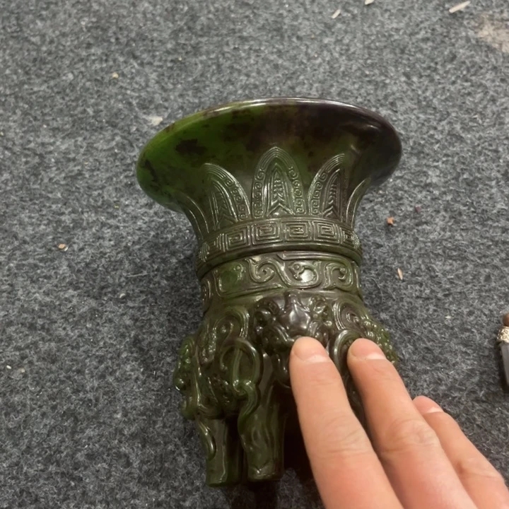 精品摆件工艺品等
