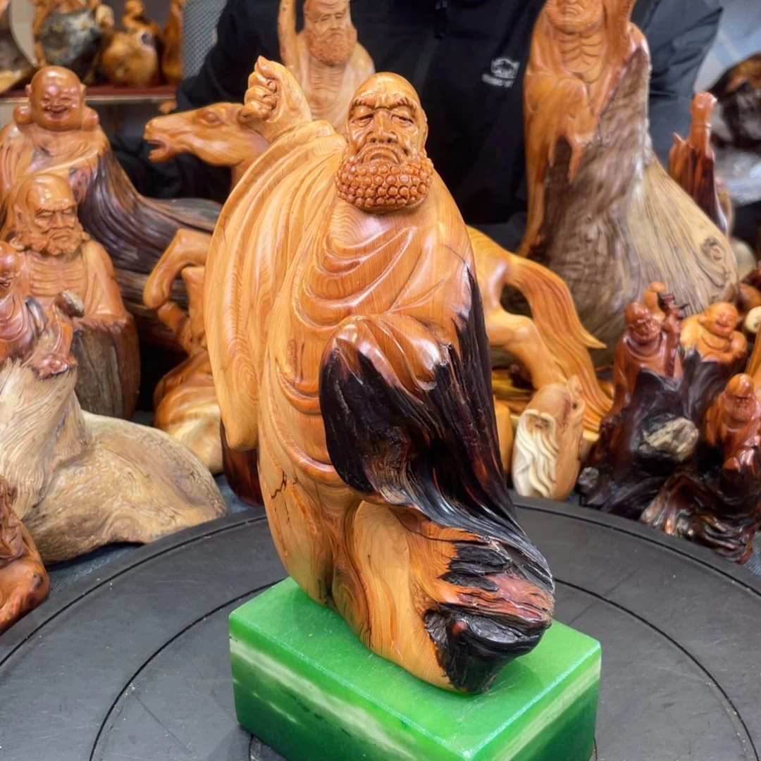 柏木（崖柏）。。。。。。