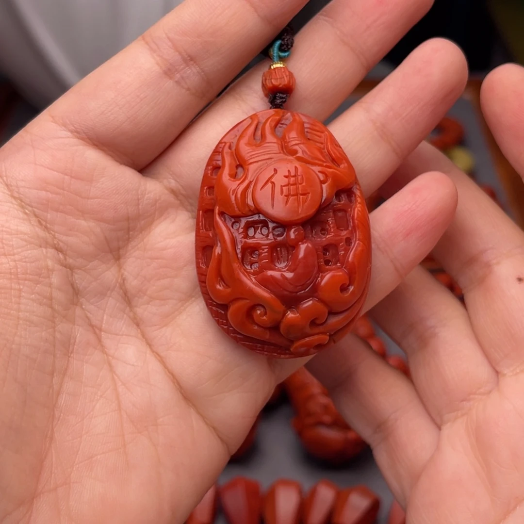 未镶嵌配饰南红玛瑙