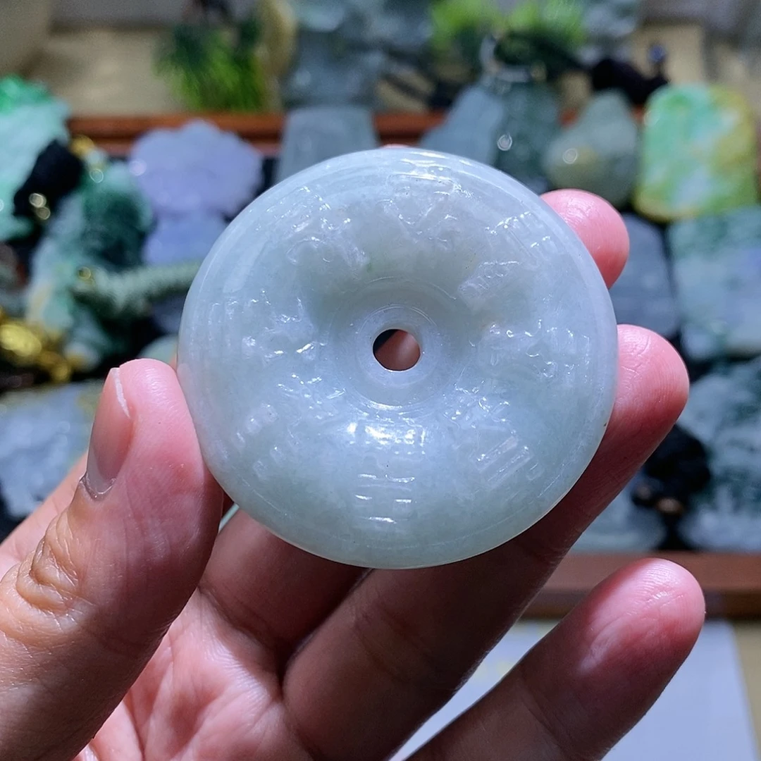 【闪购商品】翡翠颈饰未镶嵌八卦