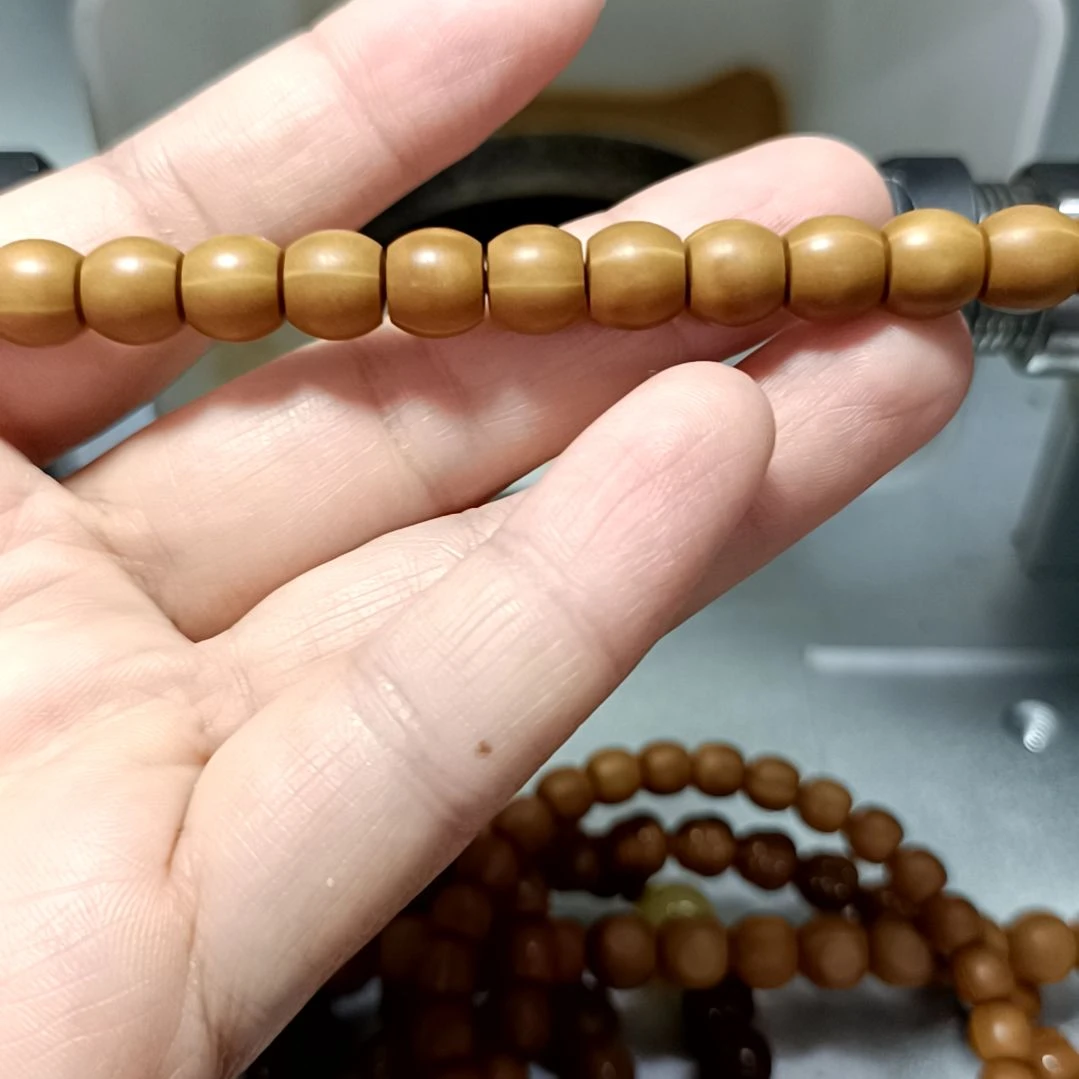 W***.吊坠猴头核桃原皮原色直切