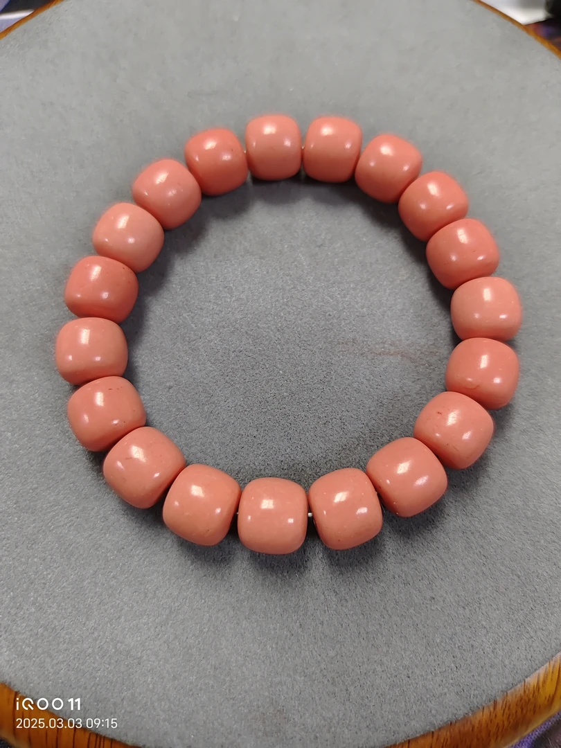 A278号精品粉色卡11mm直切手串