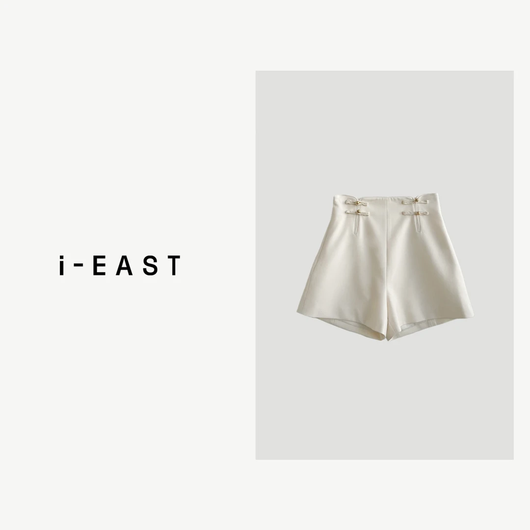 i-EAST 细腿盘扣裤~腰部扣饰设计感裤-4C K32510