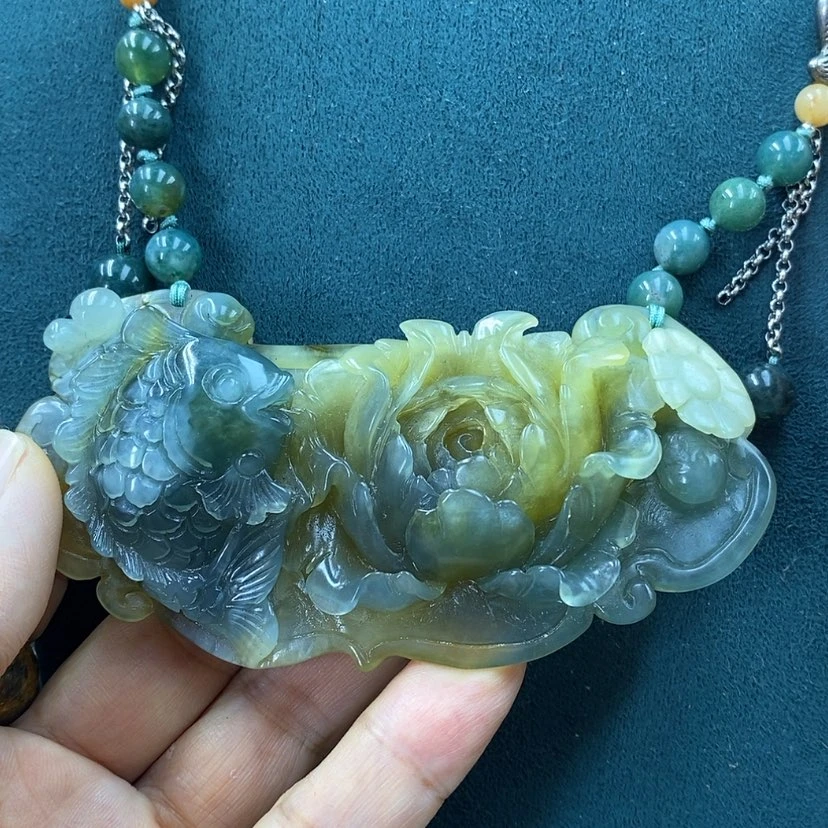 【闪购商品】蛇纹石玉未镶嵌吊坠