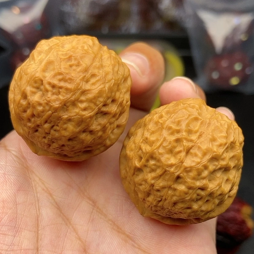 【闪购商品】把件文玩核桃39尺蛇皮元宝
