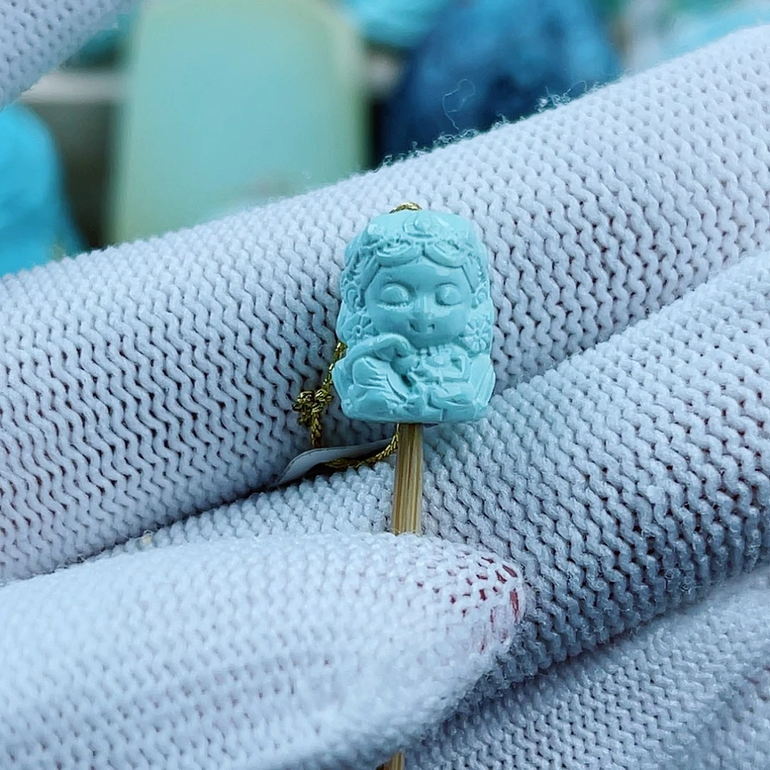 绿松石未镶嵌珠宝奇石