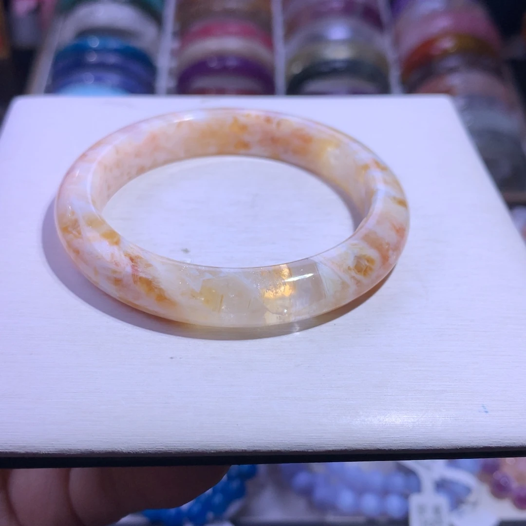 未镶嵌手镯水晶蜂蜜奶盖