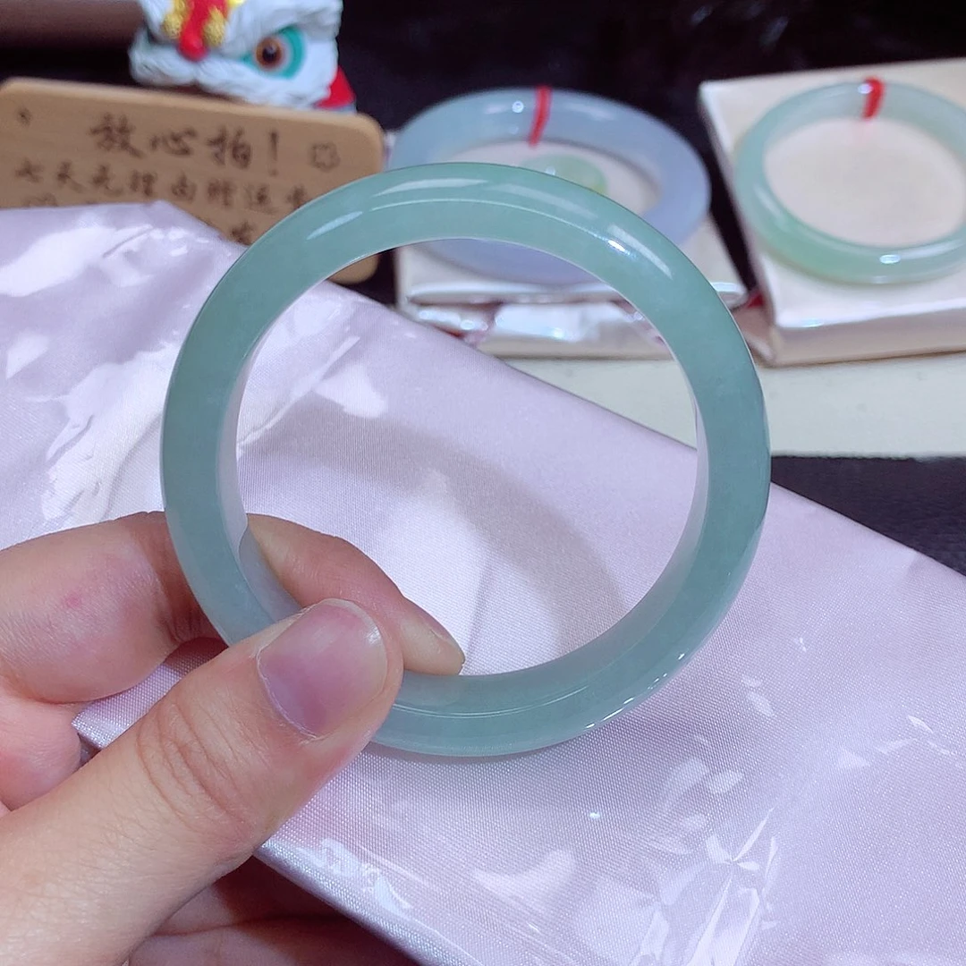 翡翠未镶嵌手镯1245