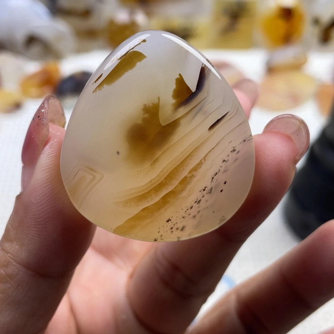 玛瑙/玉髓未镶嵌颈饰