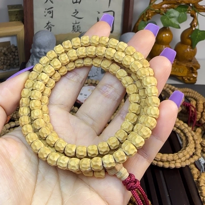 大叶紫檀（黑酸枝木类）