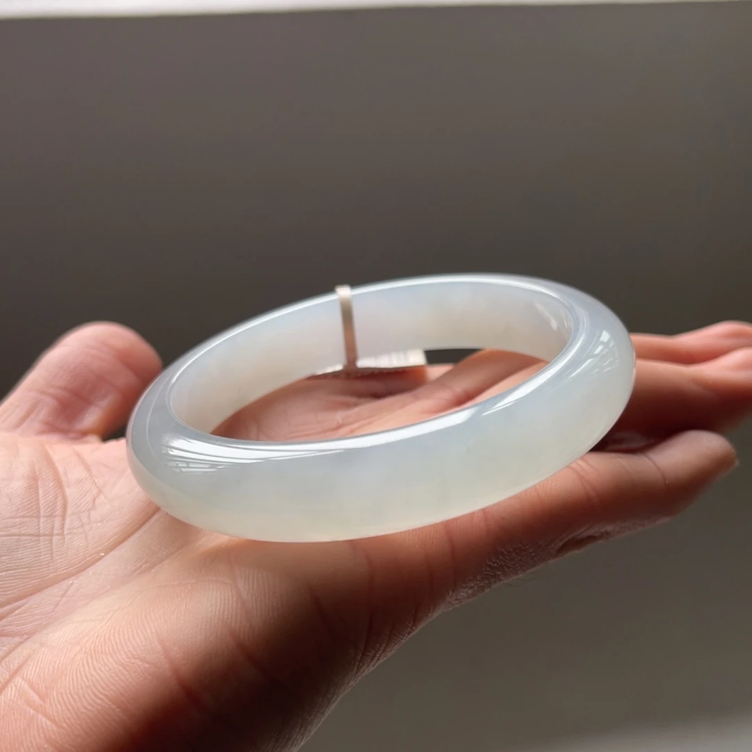 翡翠未镶嵌手镯59.4圈三天鉴赏期