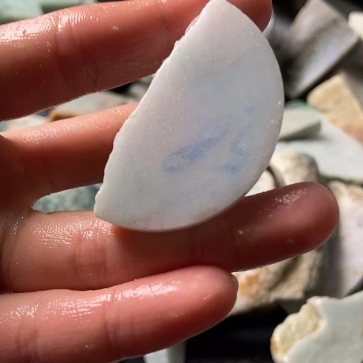 翡翠颈饰未镶嵌天然翡翠
