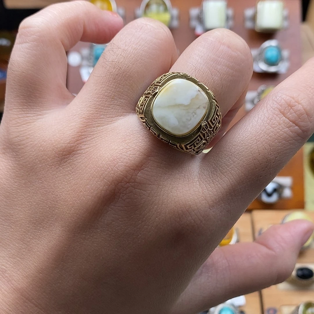 琥珀戒指未镶嵌琥珀