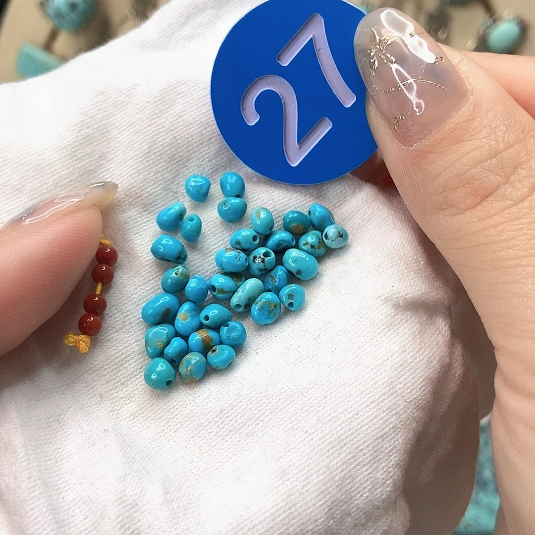 南红玛瑙未镶嵌珠宝奇石