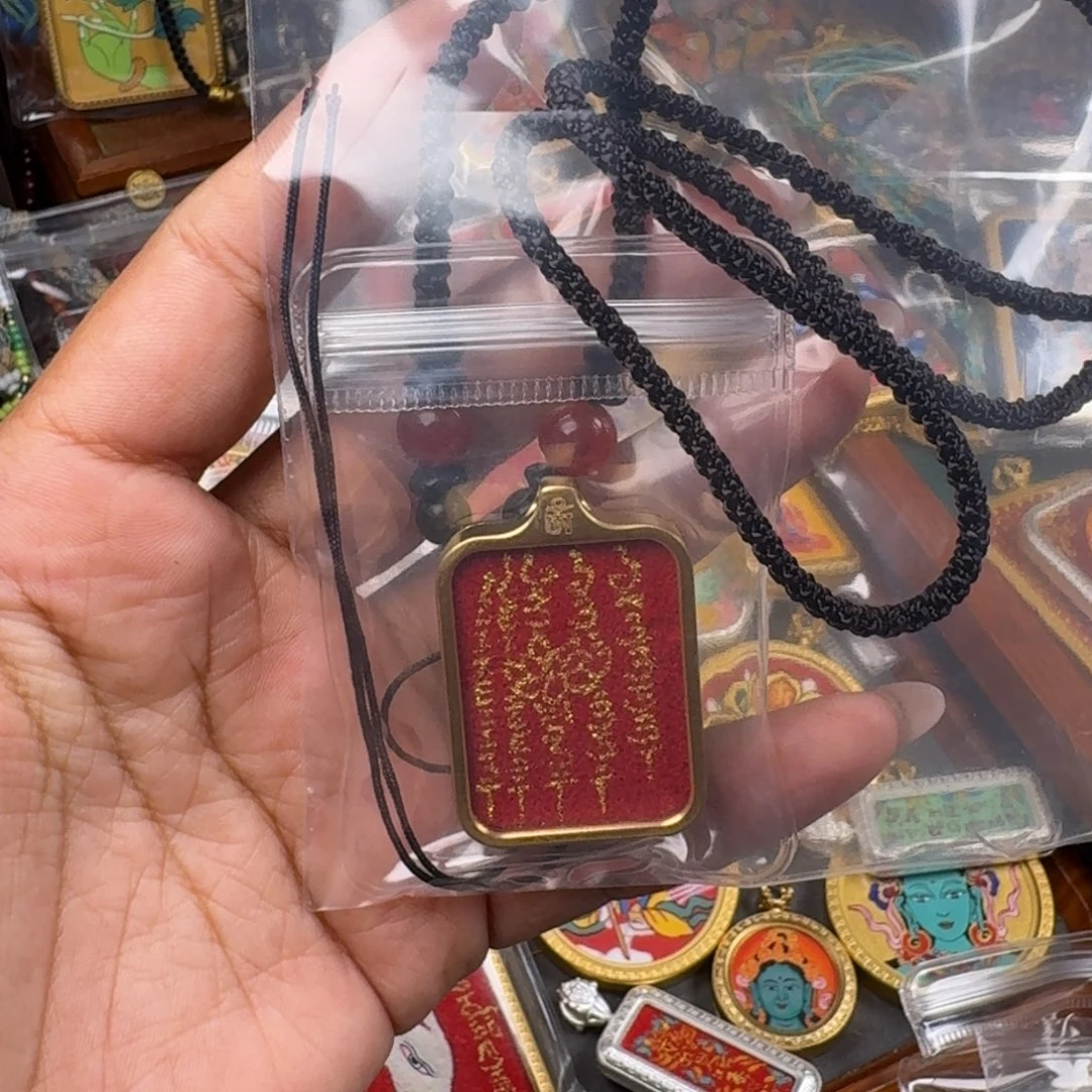 泥塑卢*藏式风格彩绘泥塑擦擦