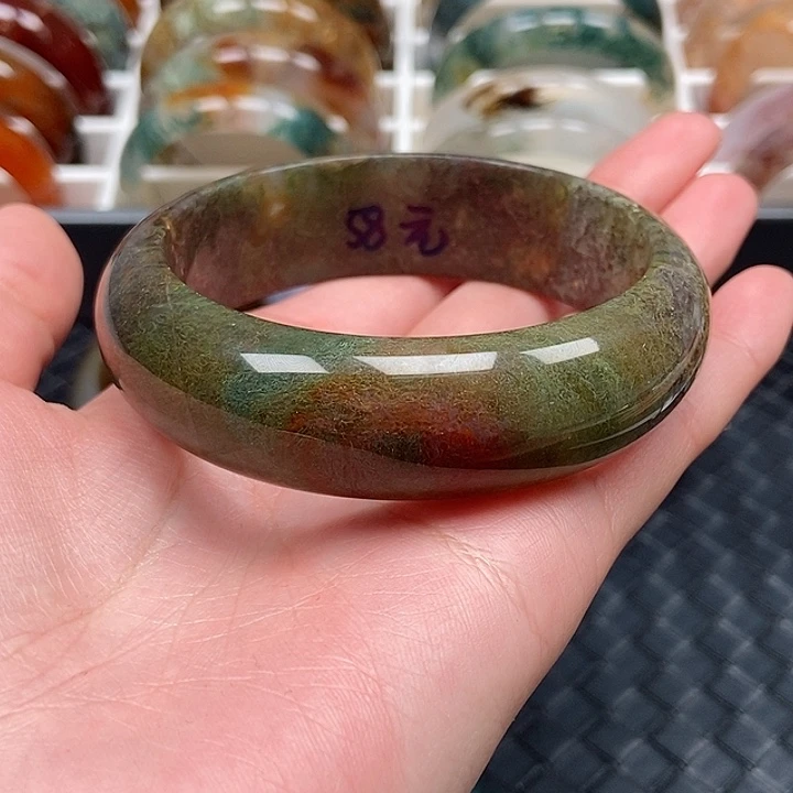 手镯玛瑙/玉髓未镶嵌