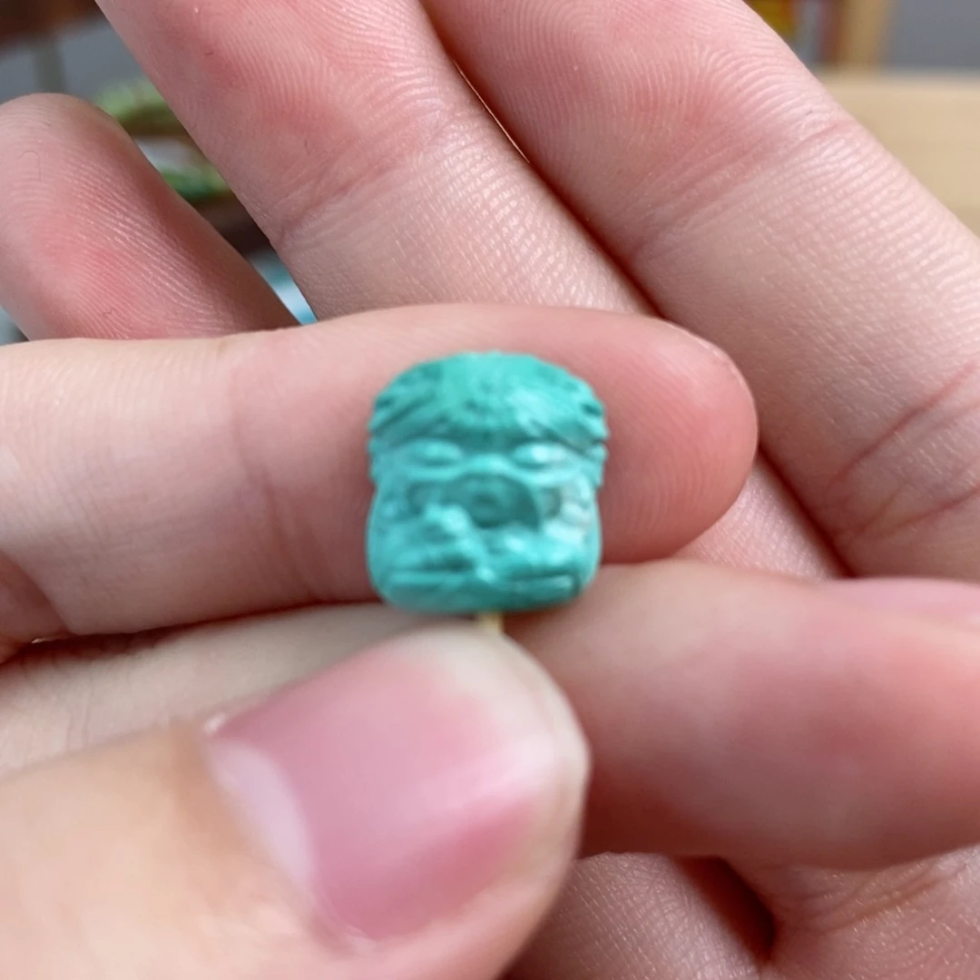 绿松石雕刻未镶嵌