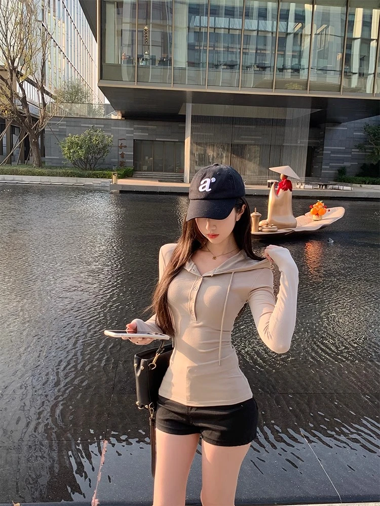 韩系连帽长袖T恤女休闲百搭春季修身显瘦小众上衣