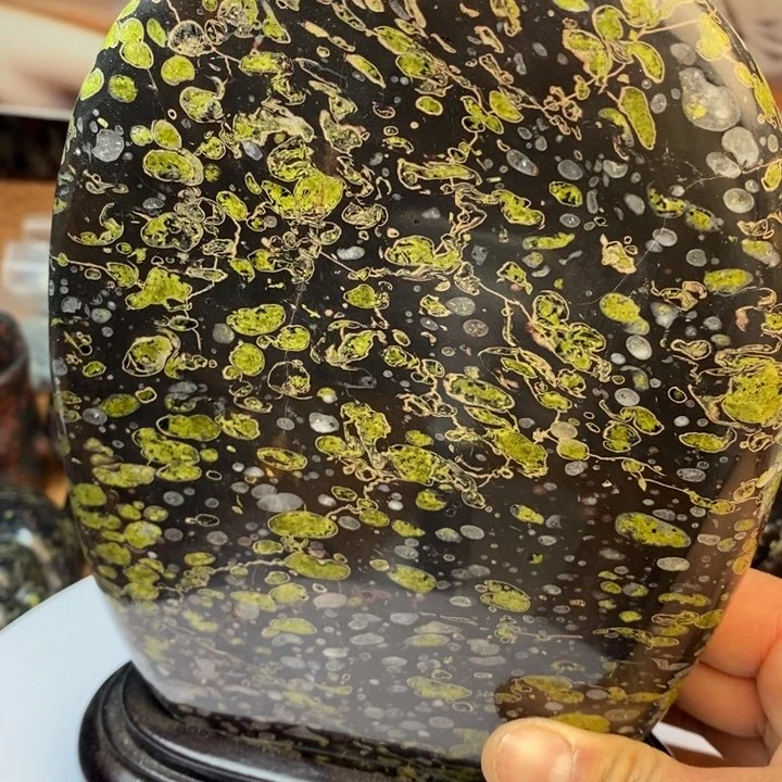 汝阳梅花玉厂家直销摆件