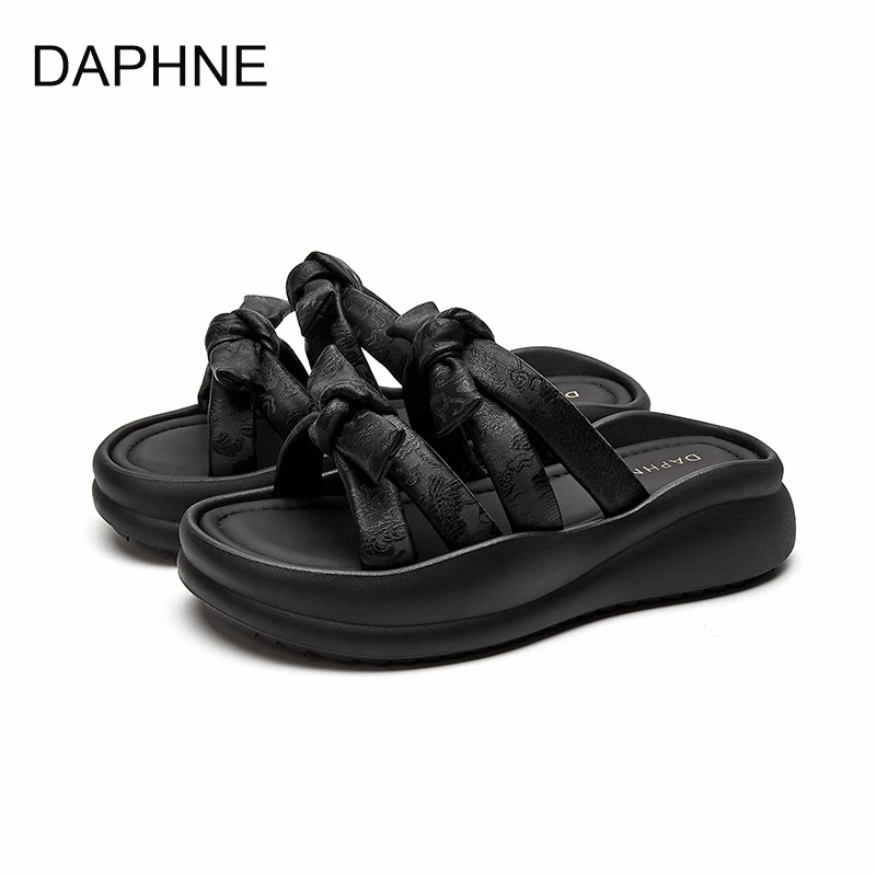 达芙妮厚底凉拖2025夏季新款国风刺绣休闲时尚百搭防滑外穿拖鞋女